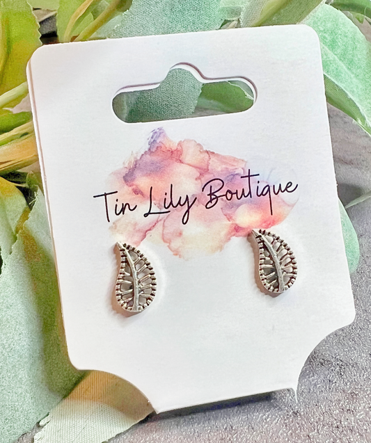 Leaf Shaped Silvertone Earrings
