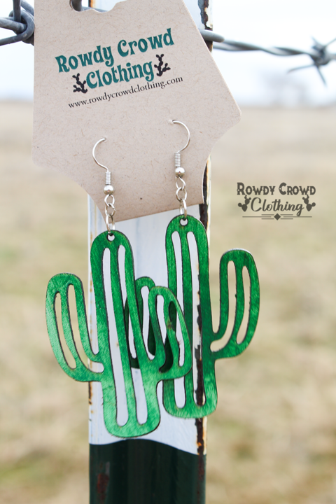 Not a Hugger Earrings - Green